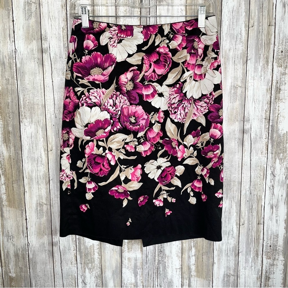 White House Black Market Black & Pink Floral Pencil Skirt - Picture 2 of 6